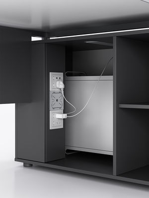 現代のL型パネル 木製 行政用オフィス家具 ボスのCEOのための机と椅子