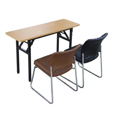 木造様式 PANEL 折りたたむ式 デスクと椅子 オフィス家具 現代の会議テーブル
